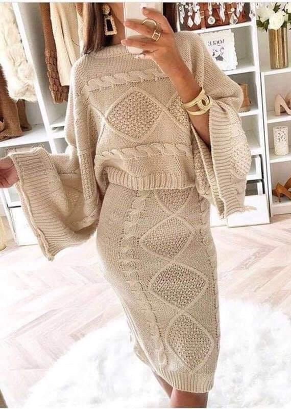Two Pieces Knitted Set