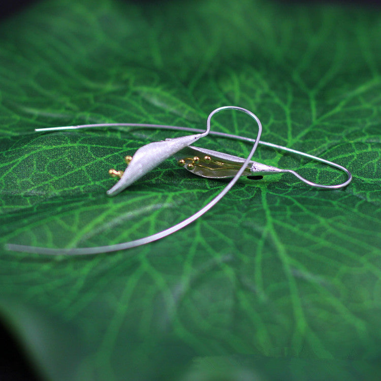 Silver Calla Lily Flower Earrings
